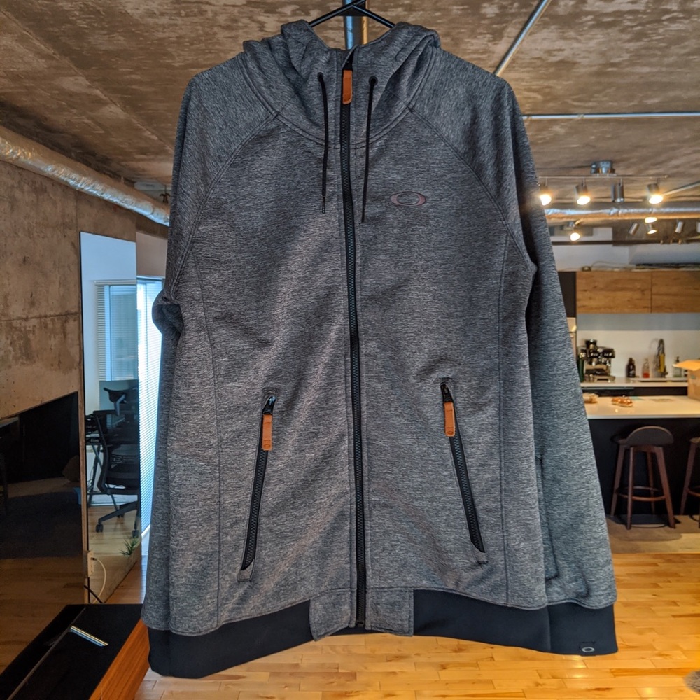 Oakley warm hoodie